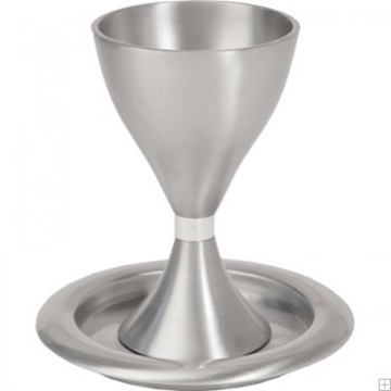 תמונה של גביע קידוש מאלומיניום עם תחתית (כסף) - יאיר עמנואל