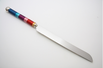 תמונה של סכין לחלה (צבעוני) - קיסריה ארט